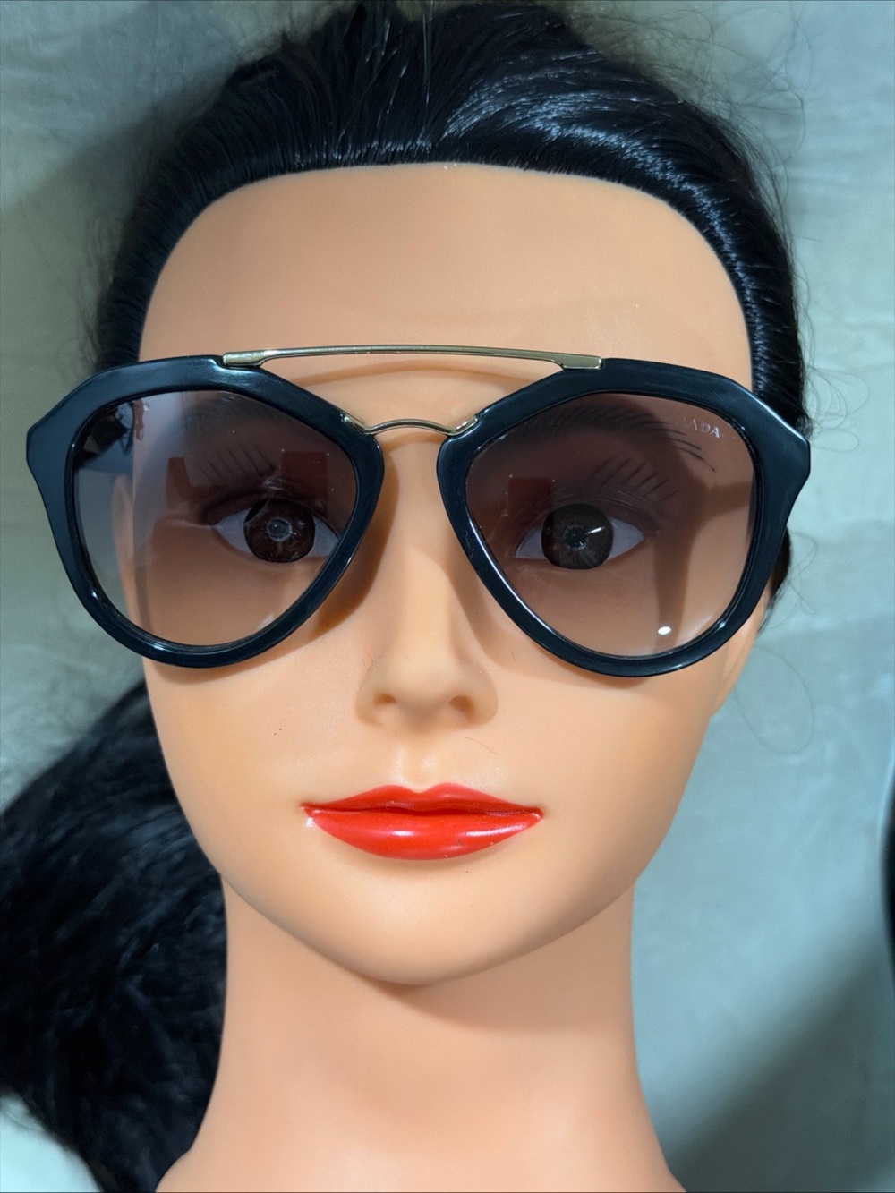 Prada SPR 12Q 1AB-0A7 Sunglasses Black Gold Gray Lens 54□18 135 VGC